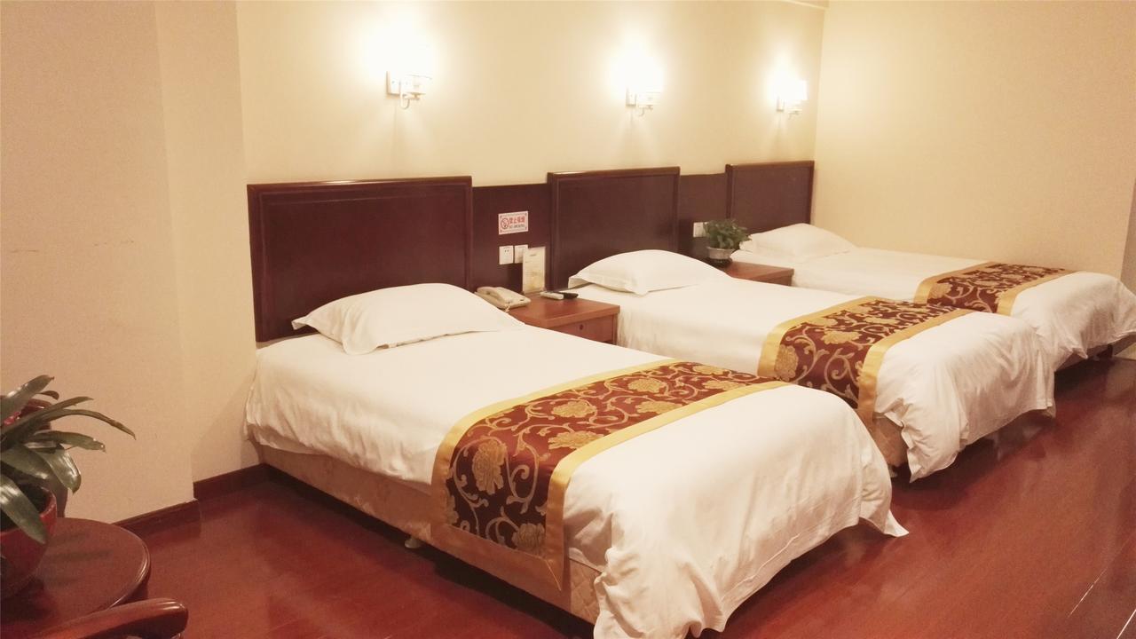Greentree Inn Shandong Linxi Pingyi Mengyang Road Express Hotel Exterior foto